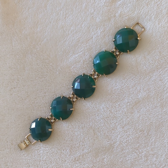 Kendra Scott Cassie Statement Bracelet Emerald Green - Picture 2 of 12